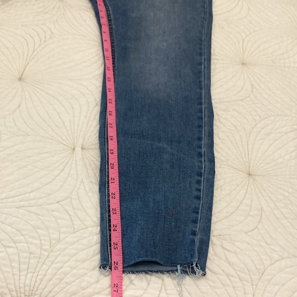 HOST PICK DD77 Super High Rise Cropped Jeans - Picture 11 of 11